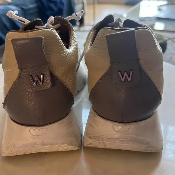 Wonders Tennis Shoes - Picture 5 of 5